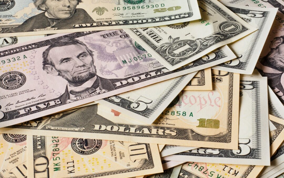 10 and 20 us dollar bill